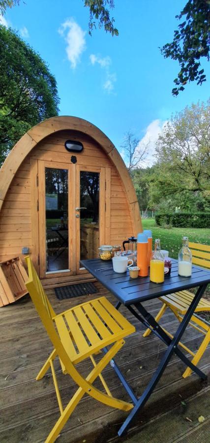 Cabane 2/3 Pers Au Camping Les Patis Nazelles-Negron Dış mekan fotoğraf
